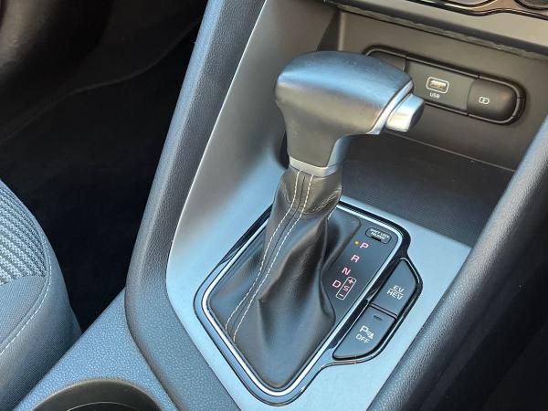 Kia Niro Photo autoimg-172290a17cee60616351f30ee3a5fe53674e6c9a.jpg