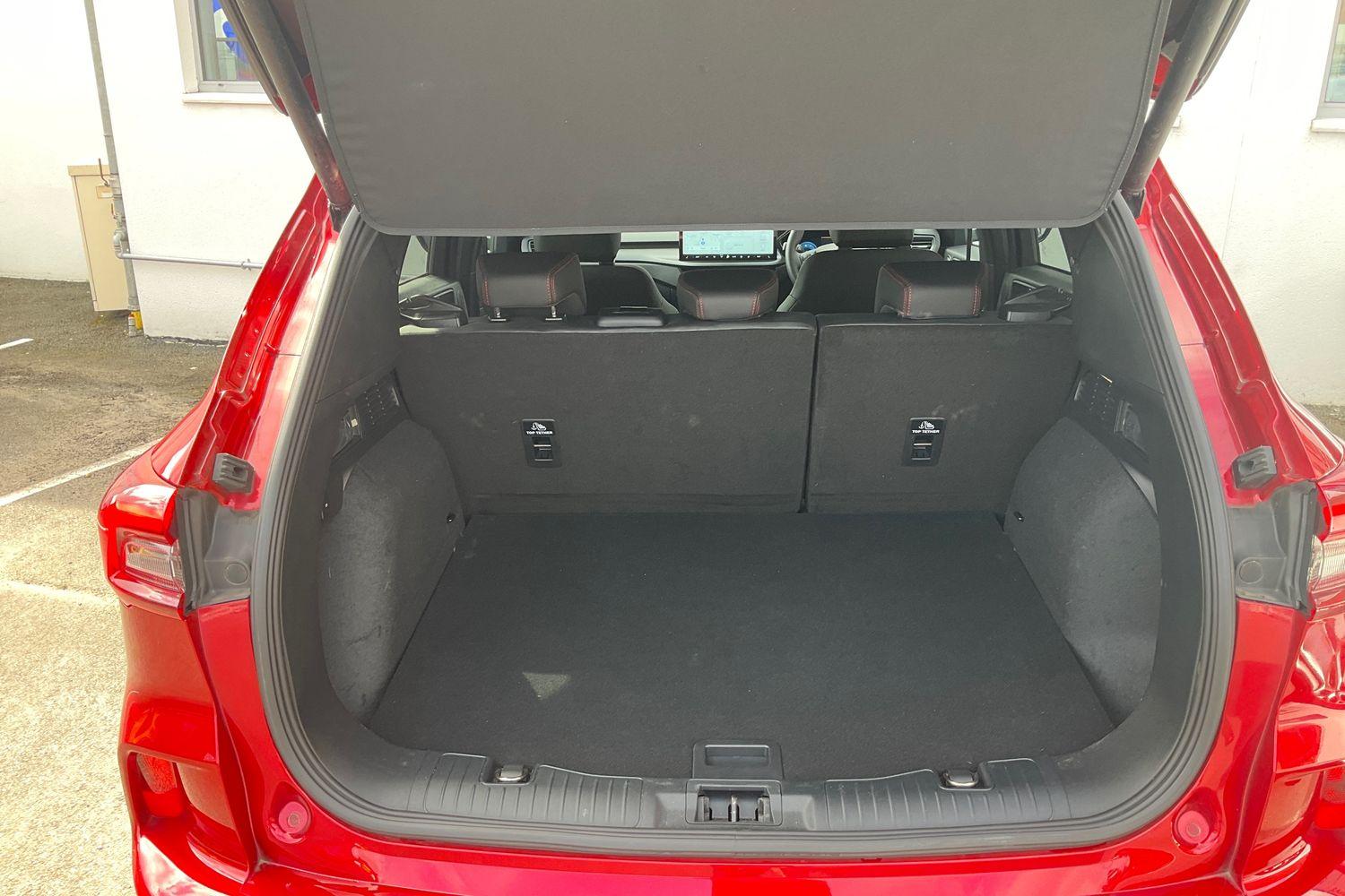 Ford KUGA Photo 20