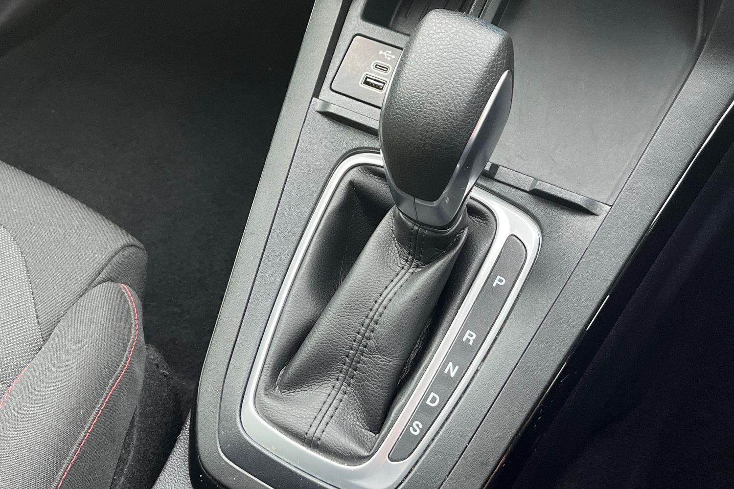 Ford PUMA Photo 34