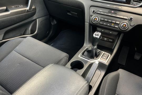 Kia Sportage Photo autoimg-1727ae1e7cf2f590f7ff61053581ef855375e25d.jpg