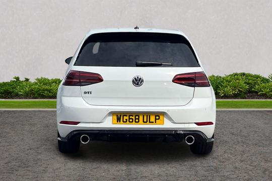 Volkswagen Golf Photo autoimg-172cfe641800a91223de81b92b00159bc4a0e15b.jpg