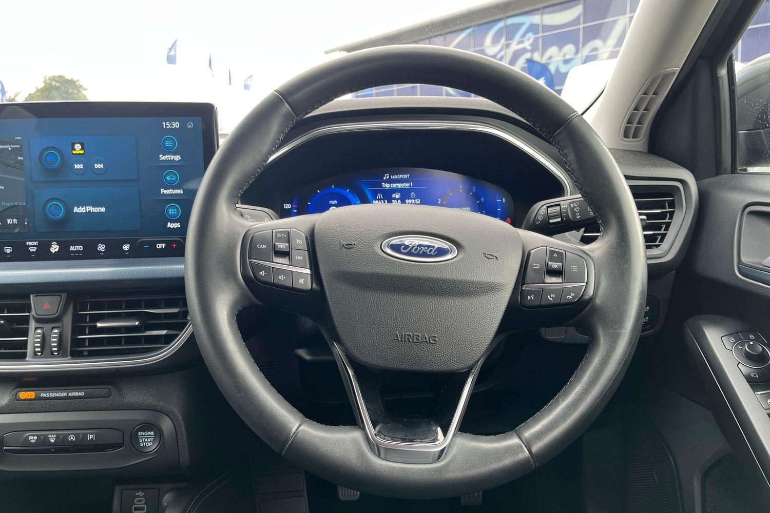 Ford FOCUS Photo 11