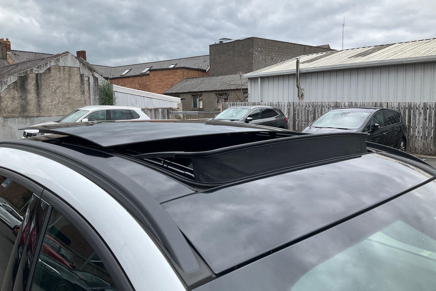 Ford KUGA Photo 37