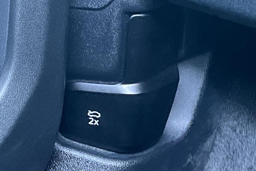 Ford Kuga Photo autoimg-17361cc45a55c38d781e0a417ebcbd5c8f4b1072.jpg