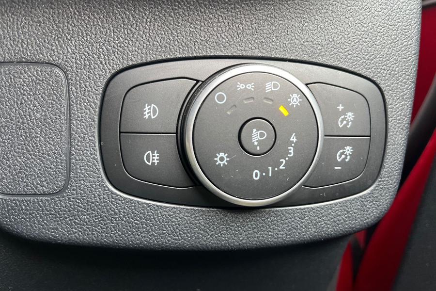Ford PUMA Photo autoimg-1736dde2f04f1944f9654901dbb59001845d191b.jpg