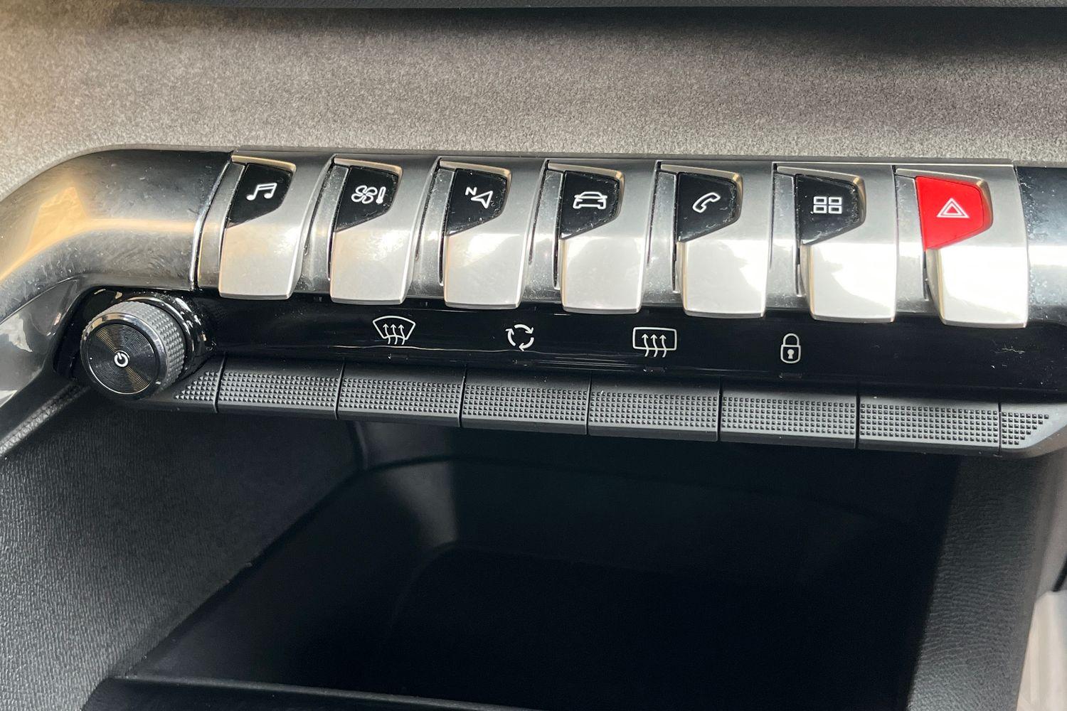 Peugeot 5008 Photo 31