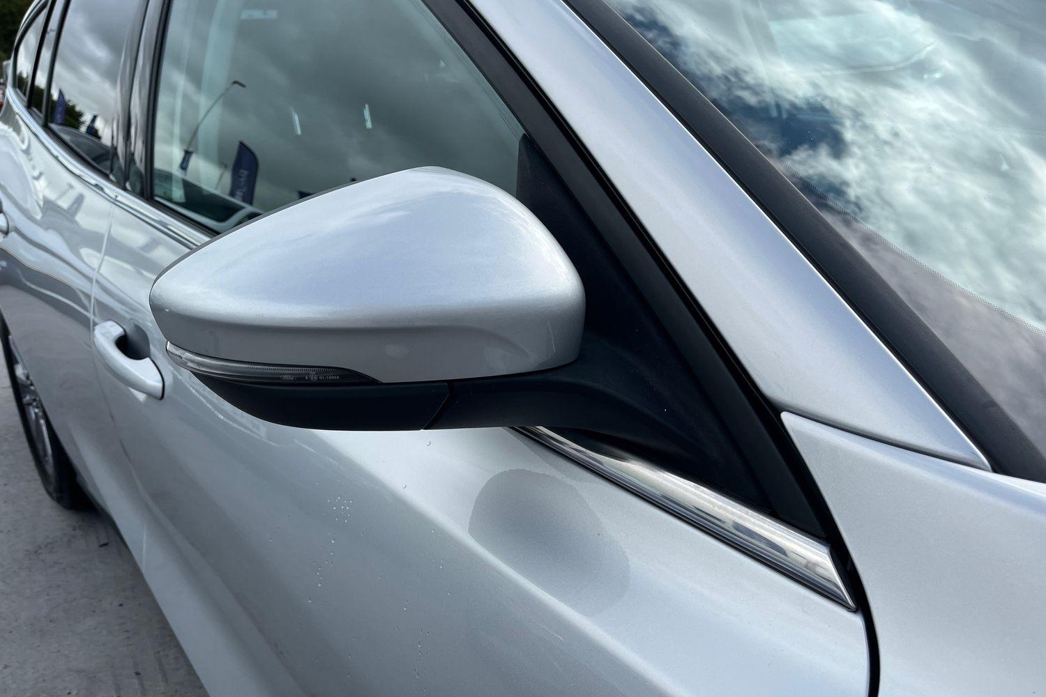 Ford FOCUS Photo 24
