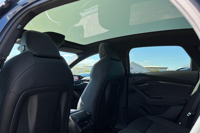 AUDI A6 e-tron Sportback Photo 23