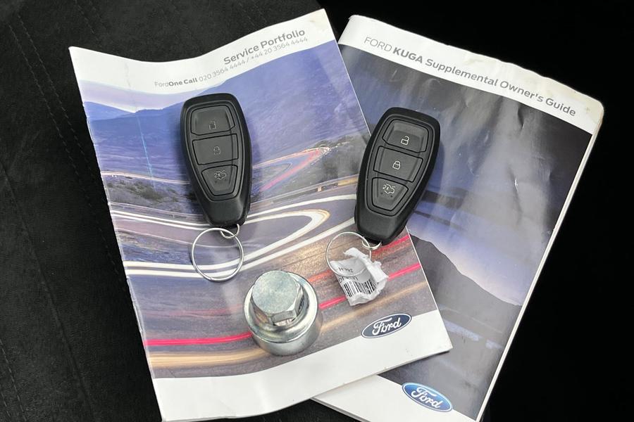 Ford KUGA Photo autoimg-174668fb6e7407d2e59a6b18c6aeffcaee0c1b11.jpg