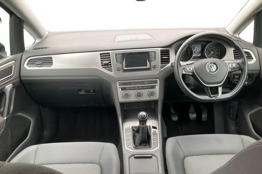 Volkswagen GOLF SV Photo autoimg-17476a6d32568f456eb3fe0eaff3634c1f8677a5.jpg