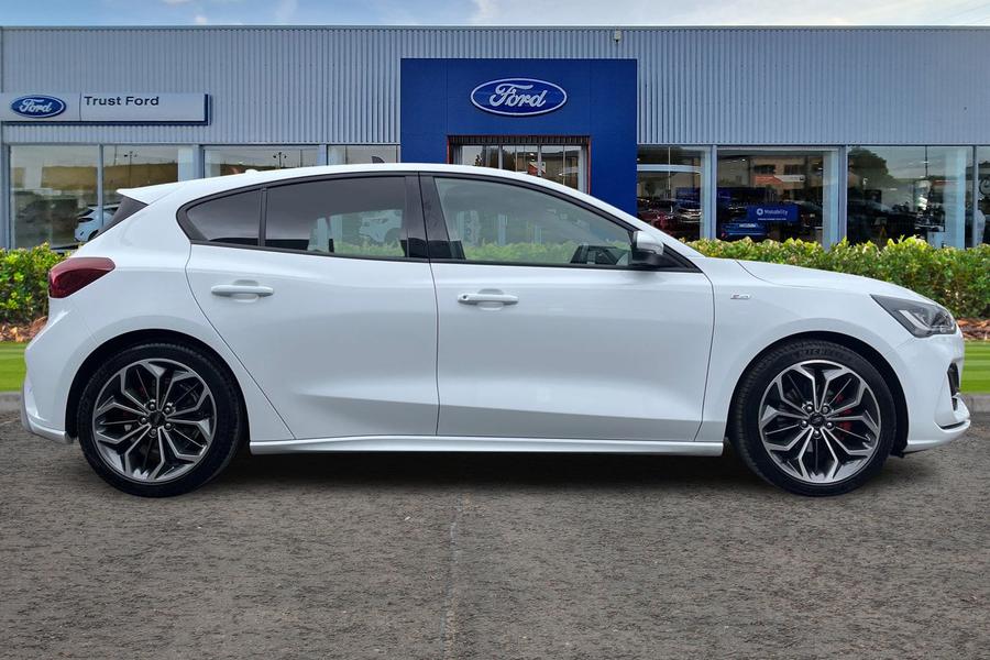 Ford Focus Photo autoimg-1748b2143e9412d128ae11f20e846105fed7d459.jpg
