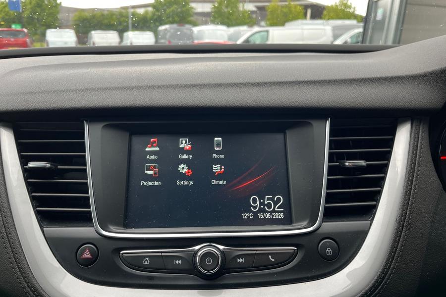 Vauxhall GRANDLAND X Photo autoimg-1749ddddd4ce6253c922a7605747939be49b8b2a.jpg