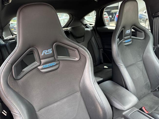 FORD Focus Photo 31