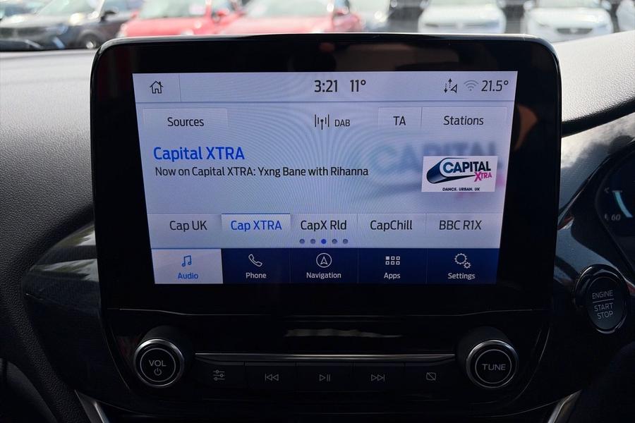 Ford Fiesta Photo autoimg-174bf9e14accea55c6e2131dbff7aaf3c480f93c.jpg