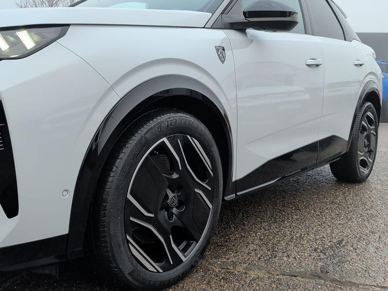 Used Peugeot E-3008 NV24VOB 48