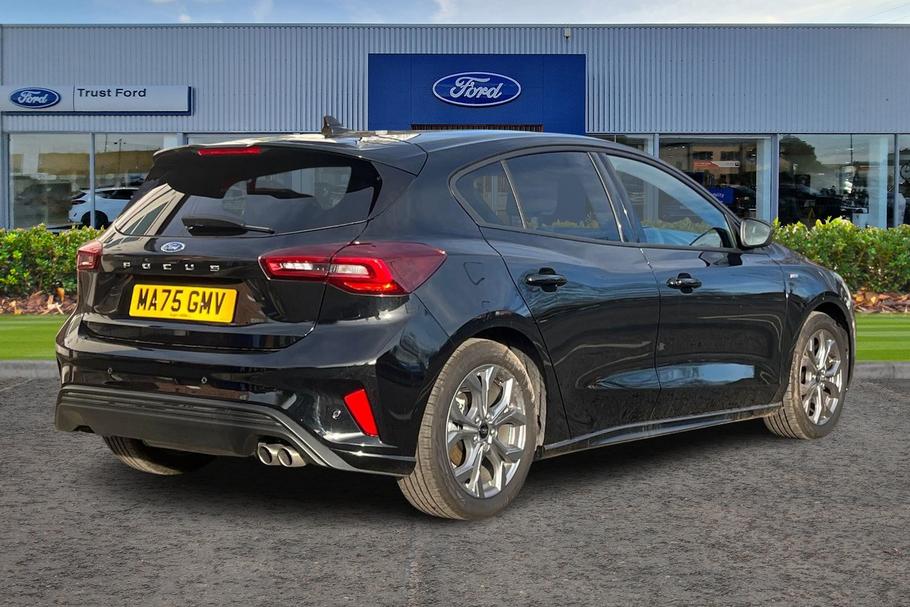 Used Ford FOCUS MA75GMV 4