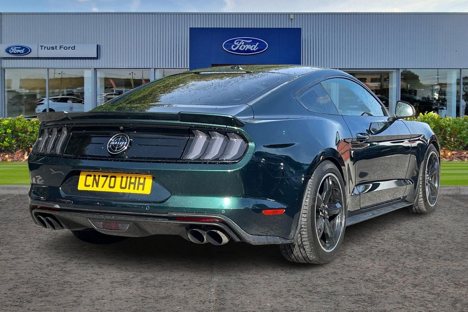 Ford Mustang Photo 3