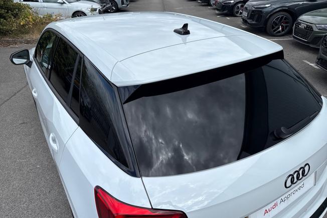 AUDI Q2 Photo 23