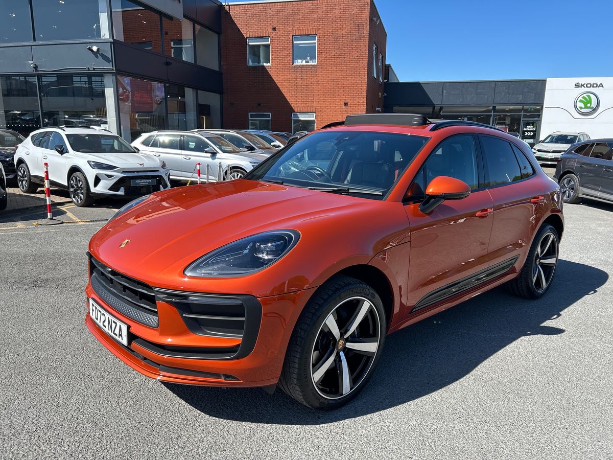 Porsche Macan Photo 23