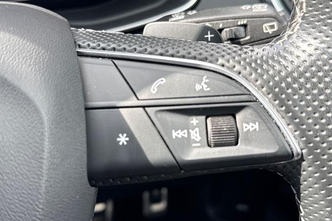 AUDI Q5 Photo 17
