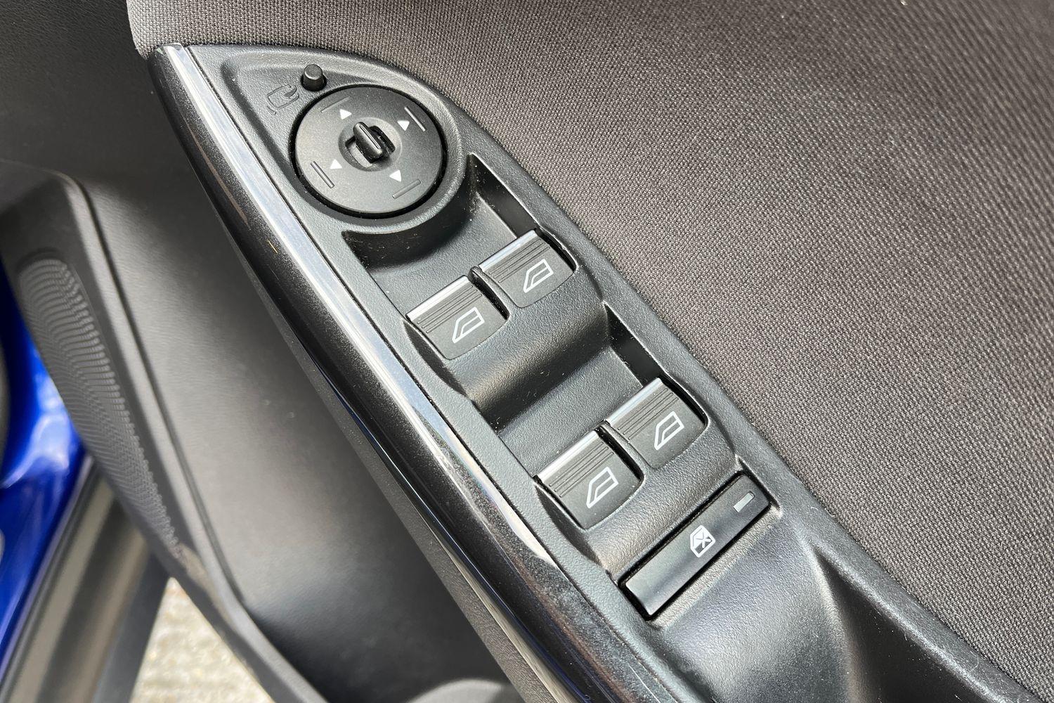 Ford Focus Photo 15