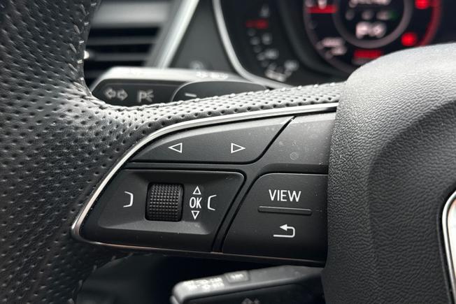 AUDI Q5 Photo 16