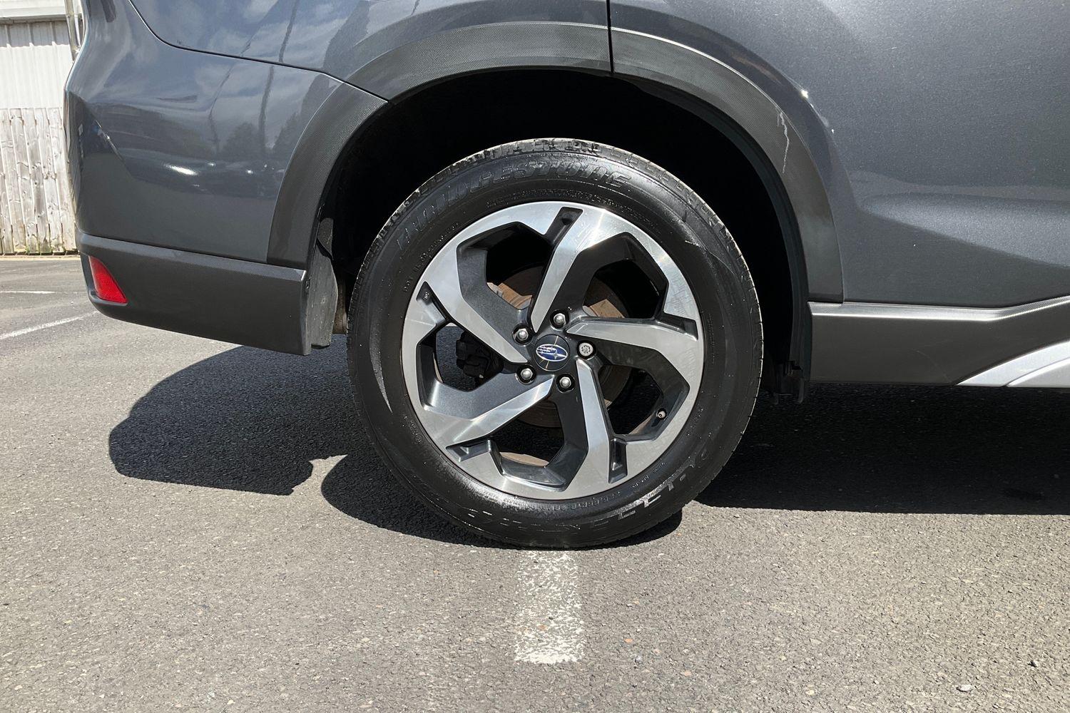Subaru FORESTER Photo 7
