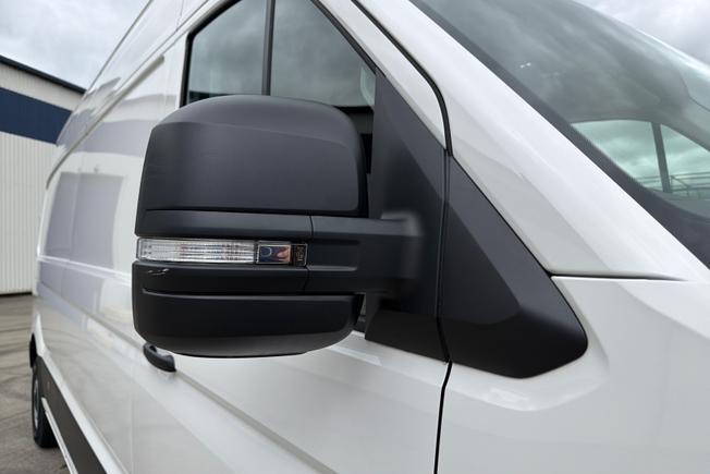 VOLKSWAGEN Crafter Photo 20