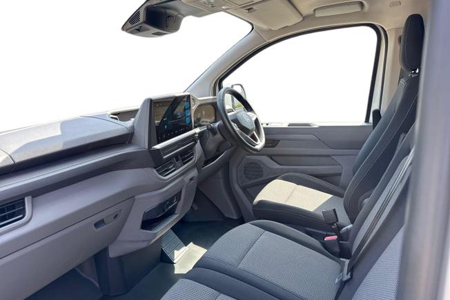 VOLKSWAGEN E-Transporter Photo 2