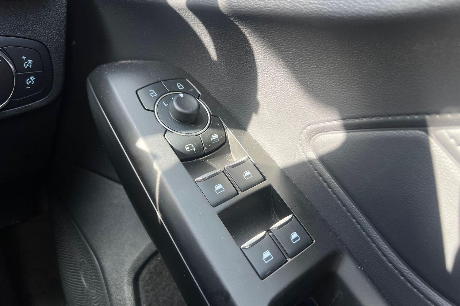 Ford FOCUS Photo 15