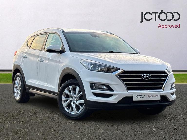 Used 2018 HYUNDAI Tucson 1.6 GDi SE Nav SUV 5dr Petrol Manual Euro 6 (s/s) (132 ps) White at JCT600