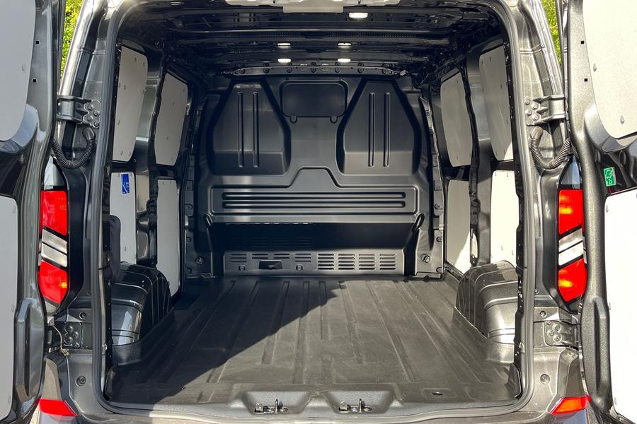 Ford Transit Custom Photo autoimg-17645356f6aaac4a6a274a0c4ac282a69978bb8b.jpg