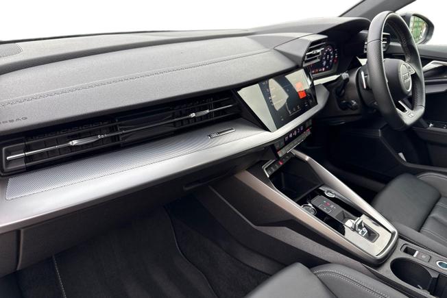 AUDI A3 Photo 2