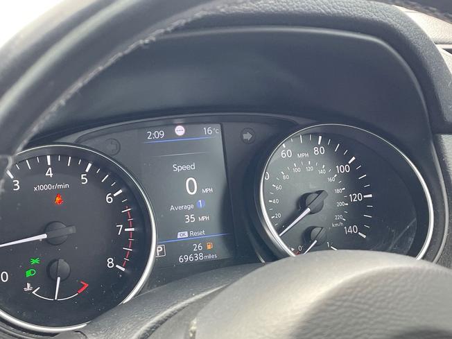 NISSAN Qashqai Photo 15
