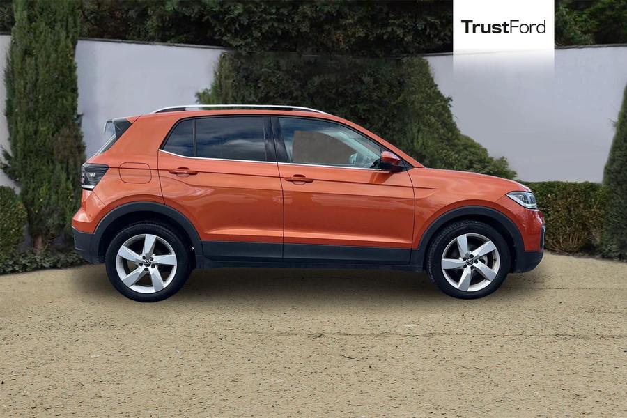 Volkswagen T-CROSS Photo autoimg-176b3c7a21283f5e875310a1db9a1ec1d6b5ca20.jpg