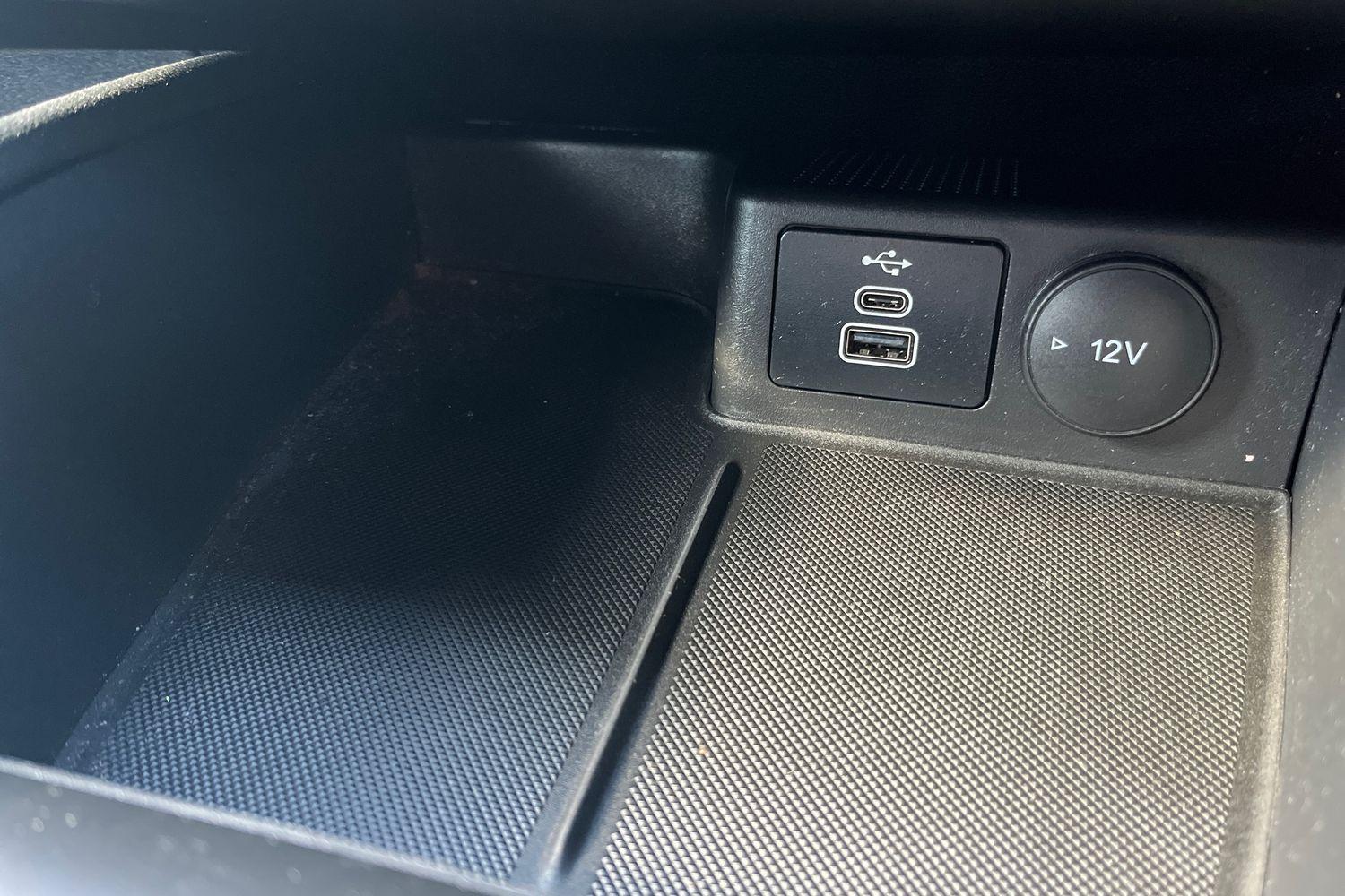 Ford Kuga Photo 31