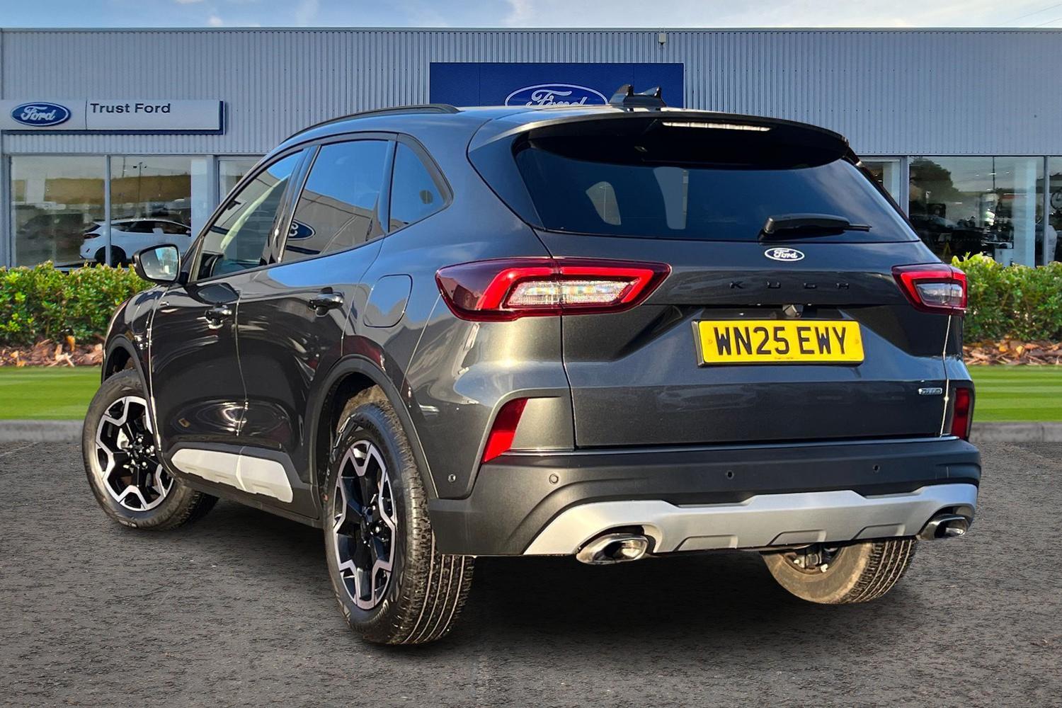 Ford KUGA Photo 1