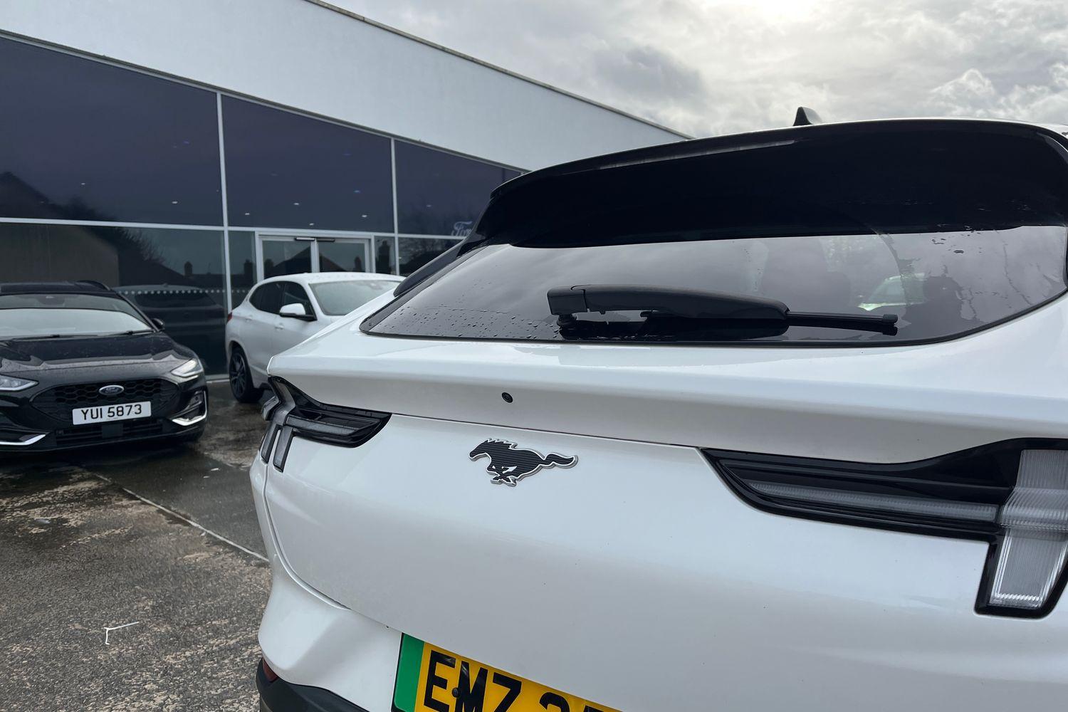 Ford MUSTANG MACH-E Photo 39