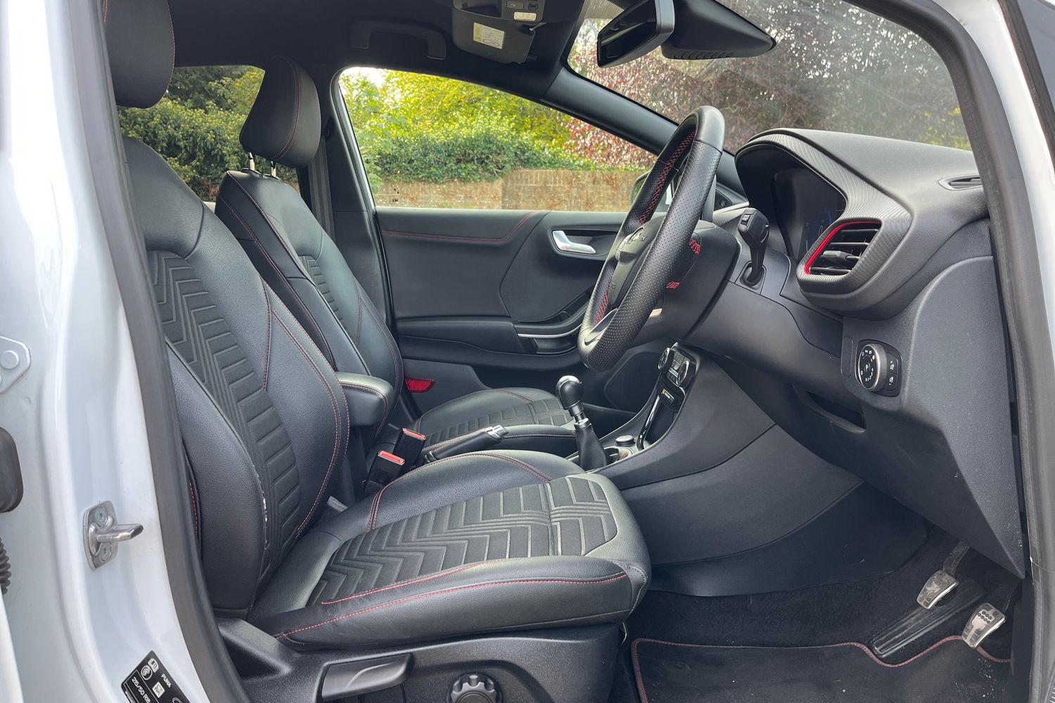 Ford Puma Photo 27