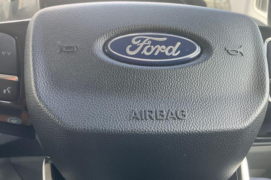 Ford E-Transit Custom Photo autoimg-1777329e665aa0d054533a308844691fb08e3f27.jpg