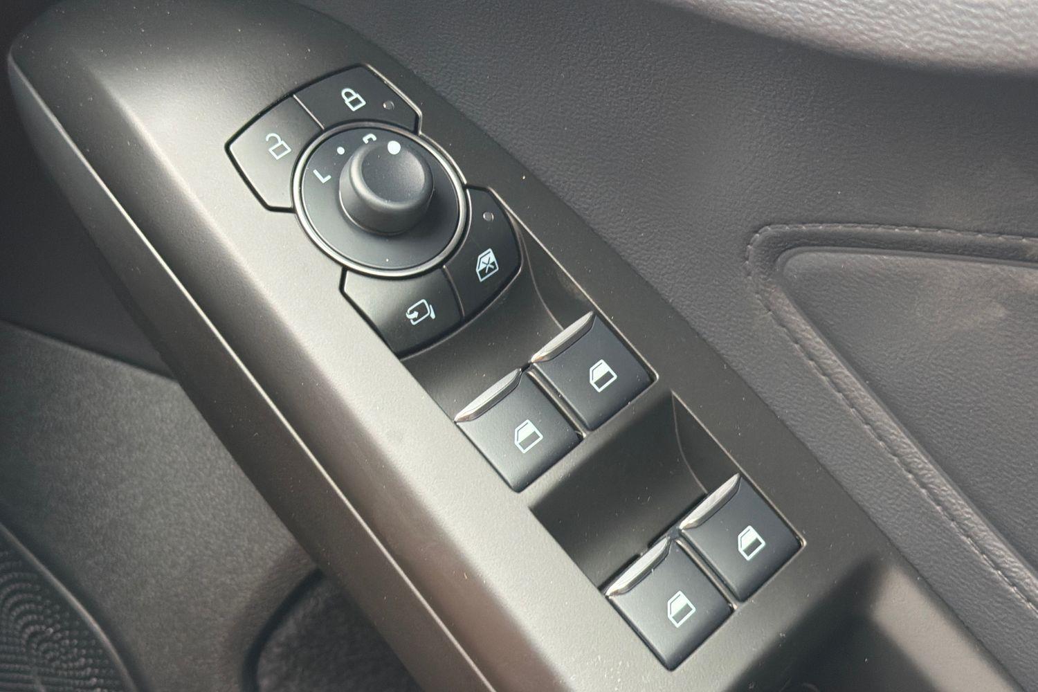 Ford FOCUS Photo 15