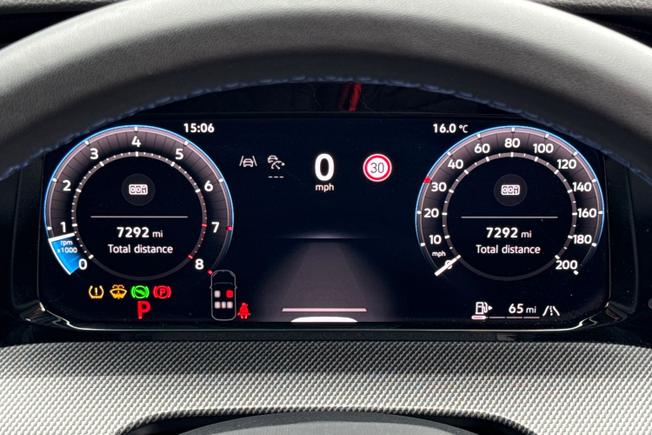 Volkswagen Golf Photo 15