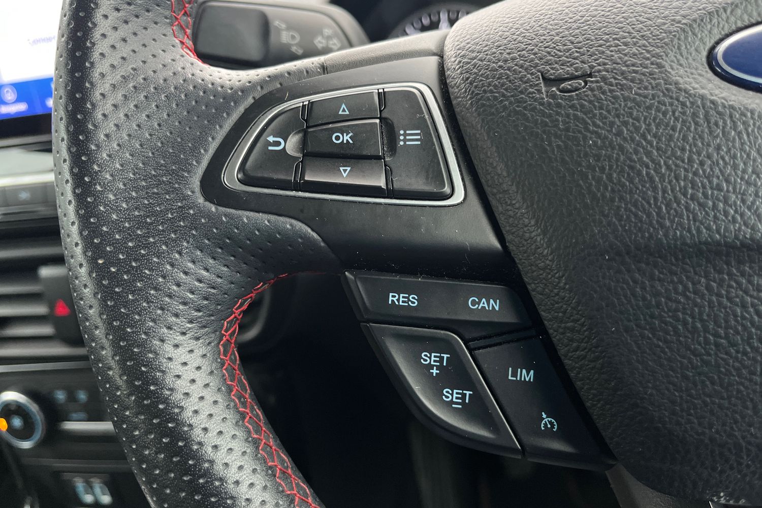 Ford ECOSPORT Photo 25