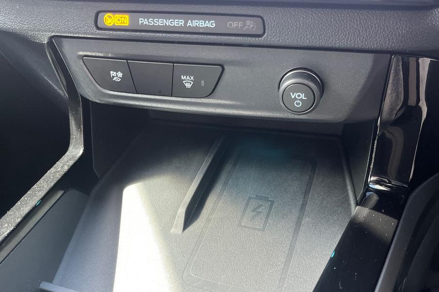 Ford PUMA GEN-E Photo autoimg-17801baa0e97d17dcc274615b1512f043931ceca.jpg