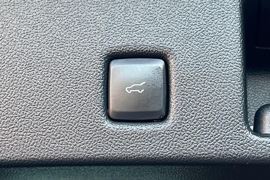 Ford KUGA Photo autoimg-1781697229d7454089f35f61c6920dbdd677b12a.jpg