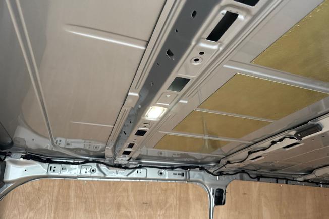 Volkswagen Transporter Photo 27