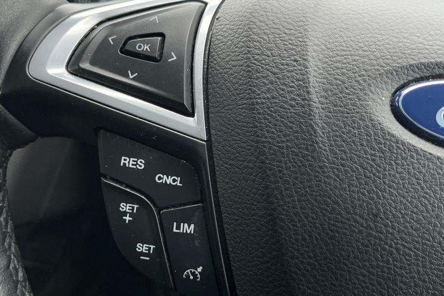 Used Ford MONDEO YM70WKG 25