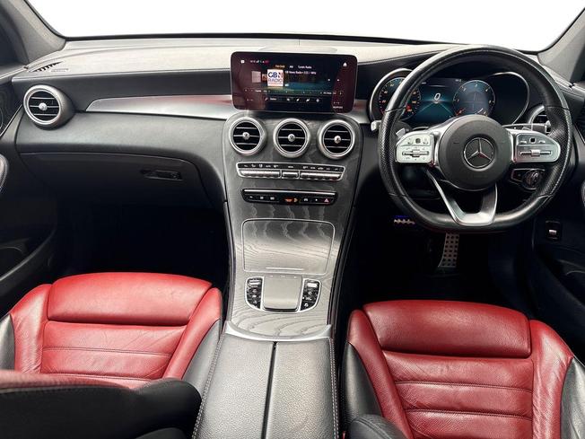 MERCEDES-BENZ GLC Photo 10