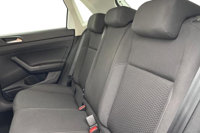 VOLKSWAGEN Polo Photo 9