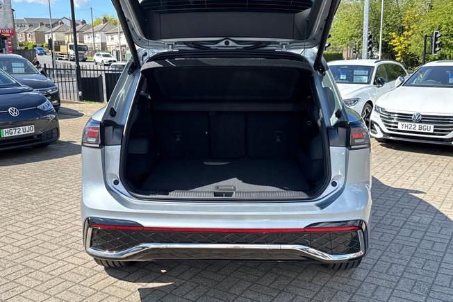 VOLKSWAGEN Tiguan Photo 36